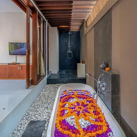 Nyanyi Sanctuary Villa By Ini Vie Hospitality Tanah Lot  Exterior photo