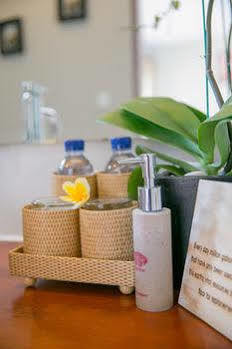 Nyanyi Sanctuary By Ini Vie Hospitality Villa Tanah Lot